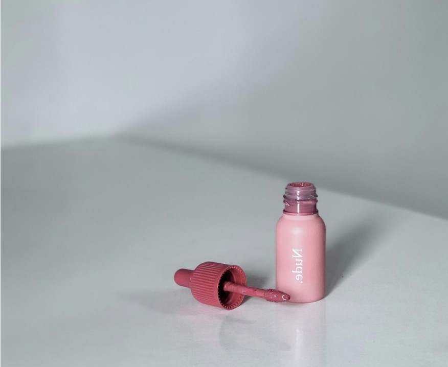 Short-form video still 1